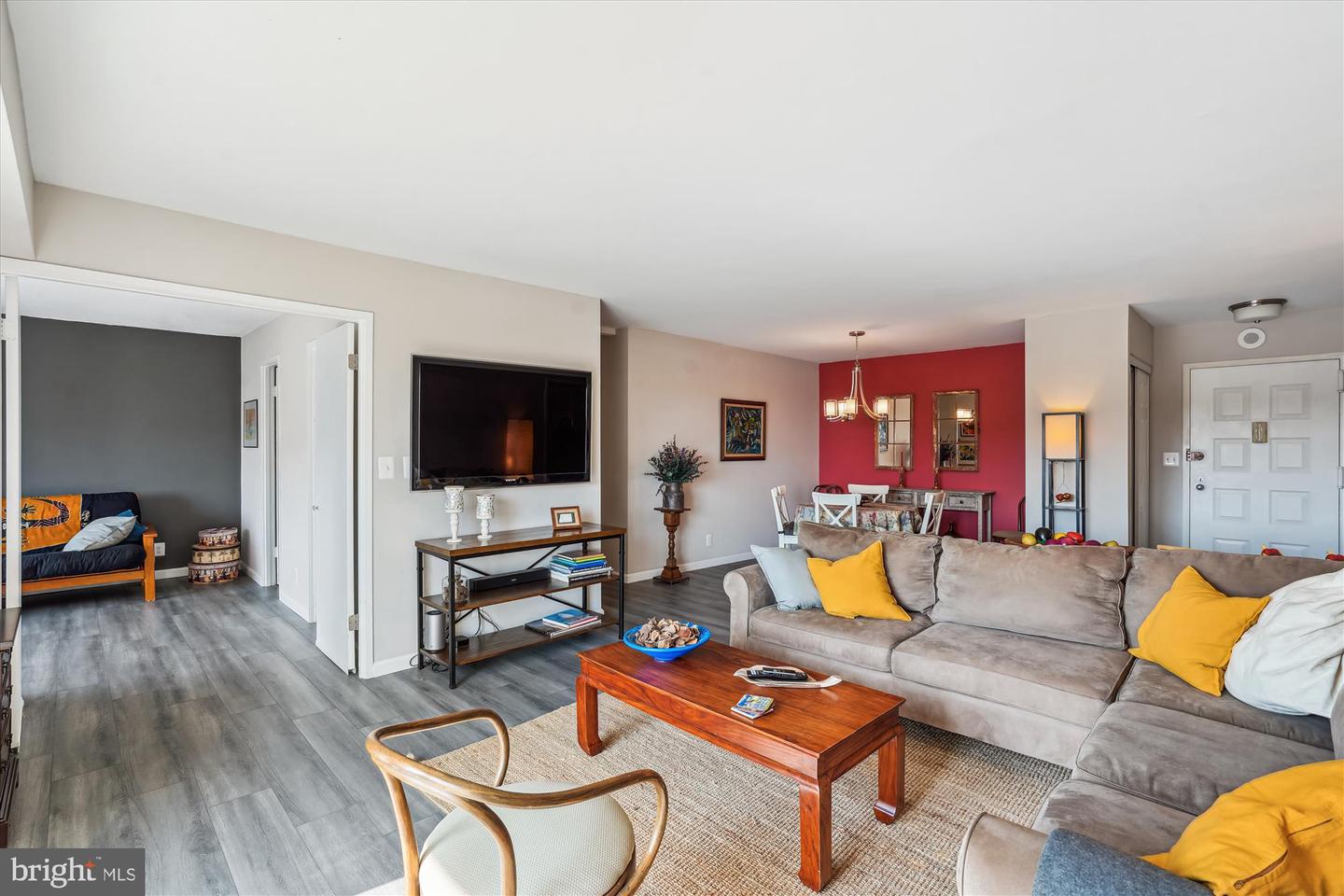 8370 GREENSBORO DR #1011, MCLEAN, Virginia 22102, 2 Bedrooms Bedrooms, ,2 BathroomsBathrooms,Residential,For sale,8370 GREENSBORO DR #1011,VAFX2247674 MLS # VAFX2247674