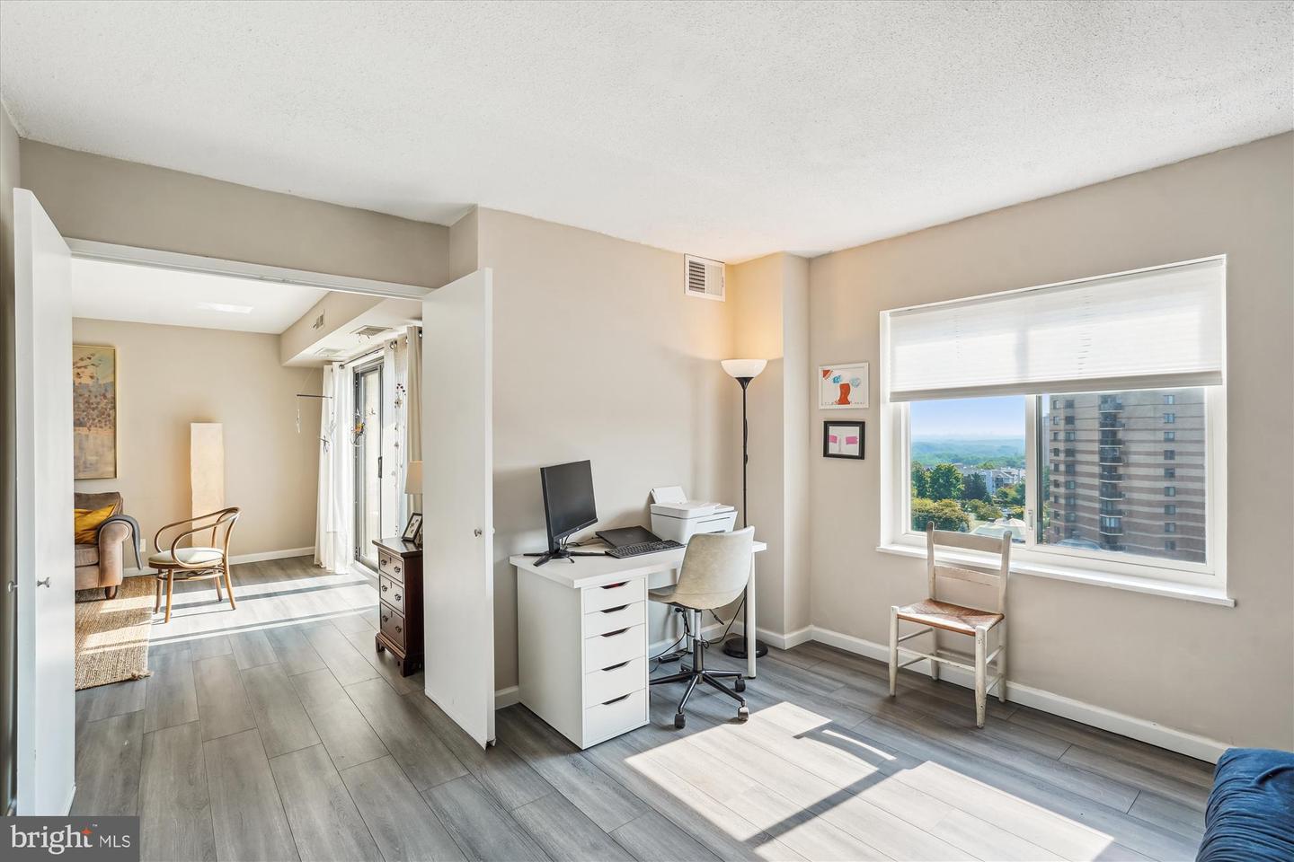 8370 GREENSBORO DR #1011, MCLEAN, Virginia 22102, 2 Bedrooms Bedrooms, ,2 BathroomsBathrooms,Residential,For sale,8370 GREENSBORO DR #1011,VAFX2247674 MLS # VAFX2247674