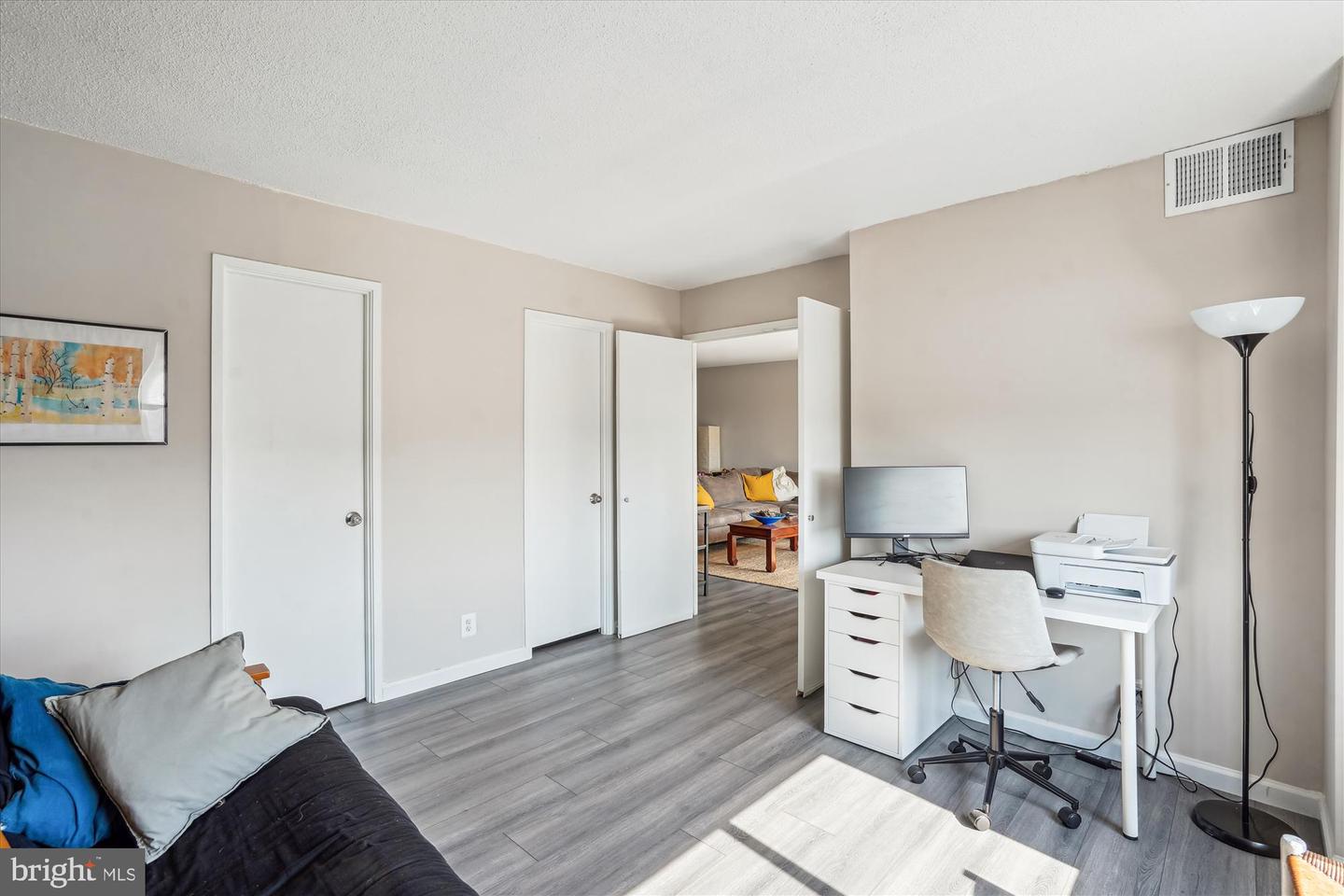 8370 GREENSBORO DR #1011, MCLEAN, Virginia 22102, 2 Bedrooms Bedrooms, ,2 BathroomsBathrooms,Residential,For sale,8370 GREENSBORO DR #1011,VAFX2247674 MLS # VAFX2247674