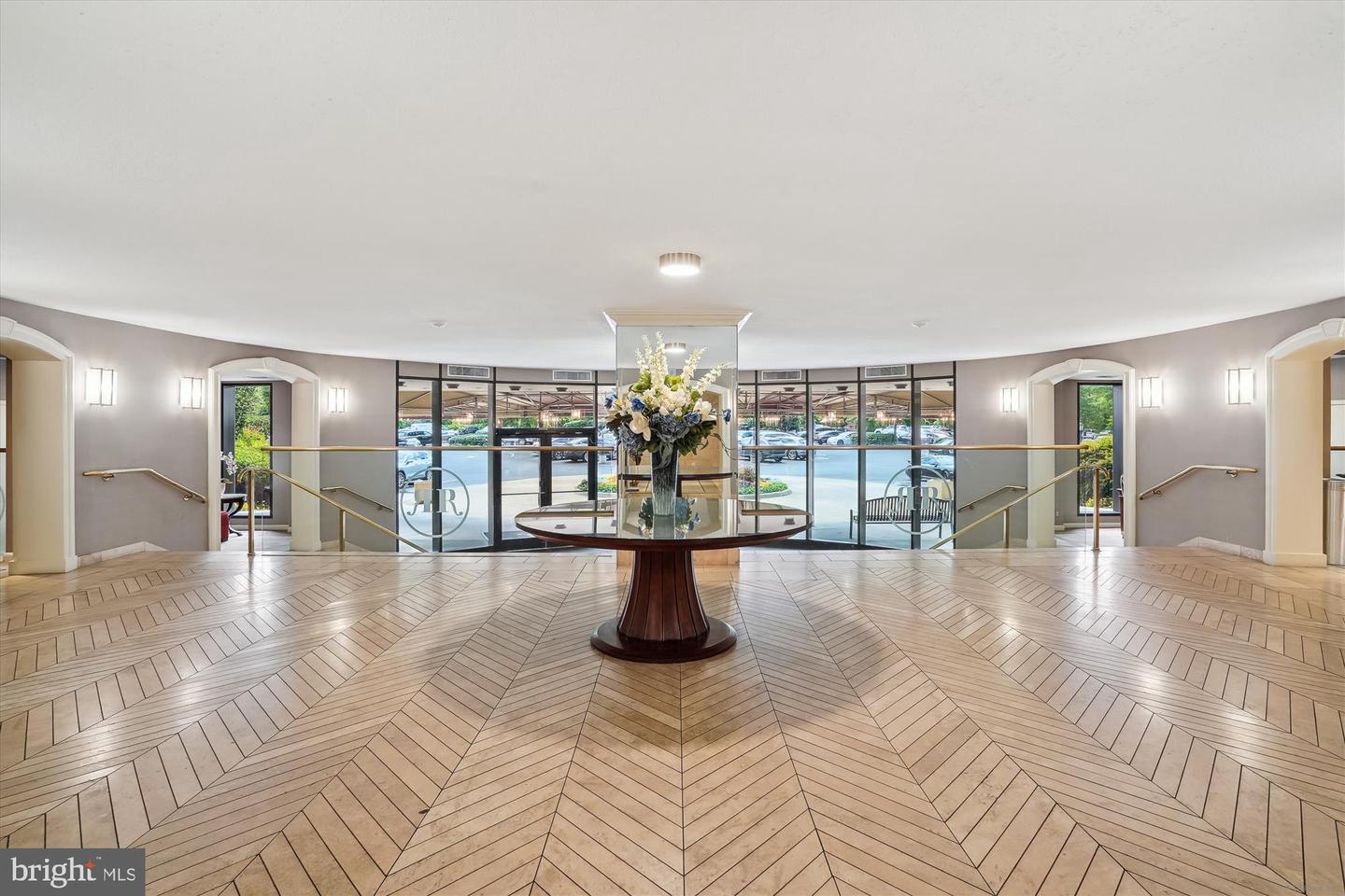 8370 GREENSBORO DR #1011, MCLEAN, Virginia 22102, 2 Bedrooms Bedrooms, ,2 BathroomsBathrooms,Residential,For sale,8370 GREENSBORO DR #1011,VAFX2247674 MLS # VAFX2247674