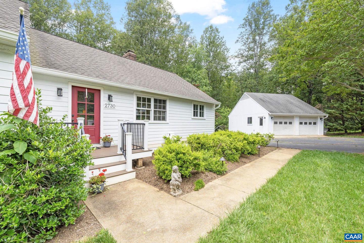 2730 VINTON CT, CHARLOTTESVILLE, Virginia 22901, 4 Bedrooms Bedrooms, ,3 BathroomsBathrooms,Residential,For sale,2730 VINTON CT,665756 MLS # 665756