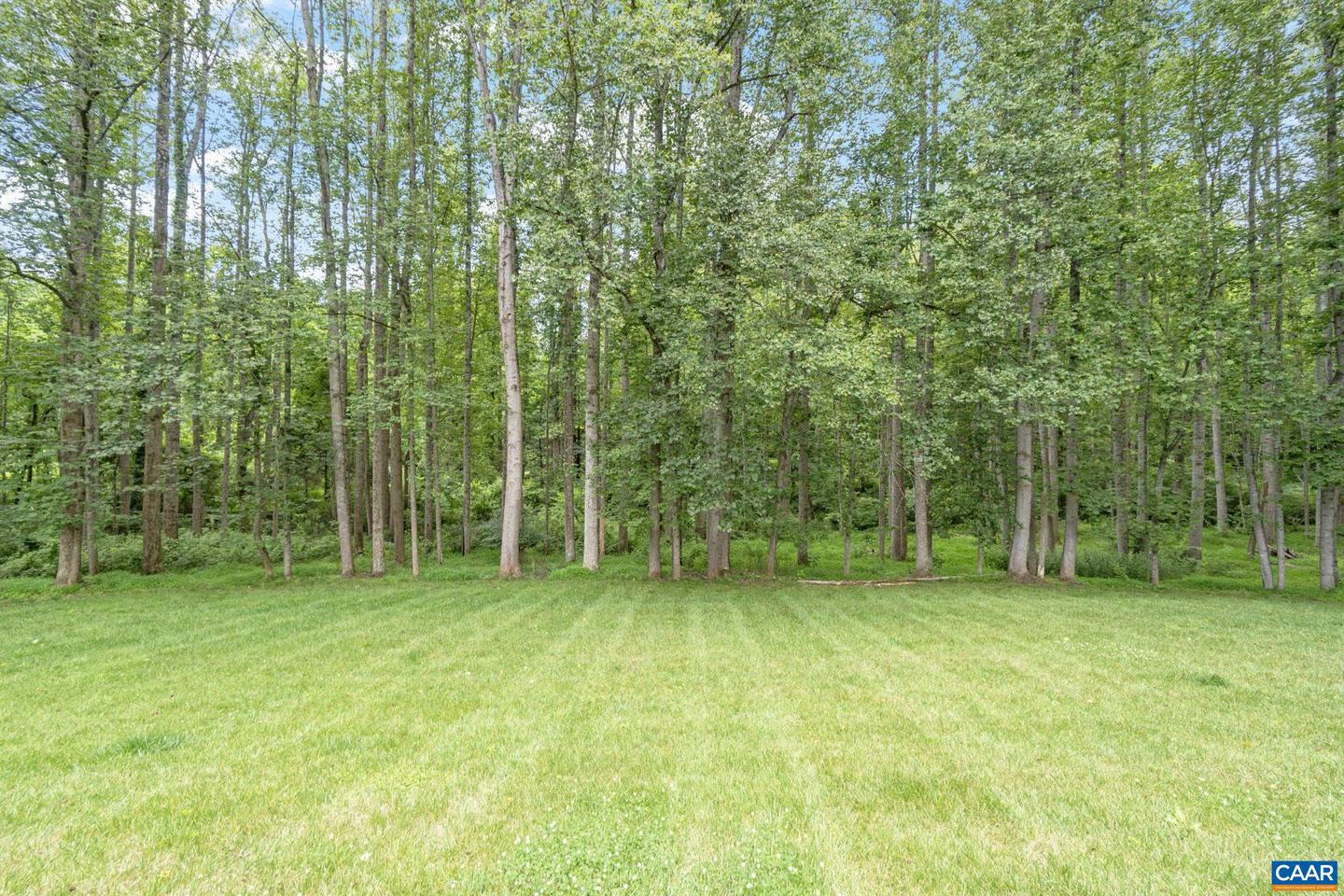 2730 VINTON CT, CHARLOTTESVILLE, Virginia 22901, 4 Bedrooms Bedrooms, ,3 BathroomsBathrooms,Residential,For sale,2730 VINTON CT,665756 MLS # 665756