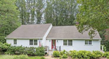 2730 VINTON CT, CHARLOTTESVILLE, Virginia 22901, 4 Bedrooms Bedrooms, ,3 BathroomsBathrooms,Residential,For sale,2730 VINTON CT,665756 MLS # 665756