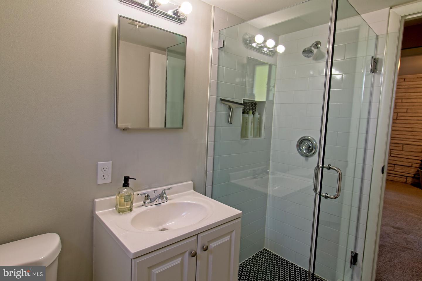 4514 PICOT RD, ALEXANDRIA, Virginia 22310, 4 Bedrooms Bedrooms, ,2 BathroomsBathrooms,Residential,For sale,4514 PICOT RD,VAFX2247832 MLS # VAFX2247832