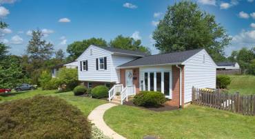 4514 PICOT RD, ALEXANDRIA, Virginia 22310, 4 Bedrooms Bedrooms, ,2 BathroomsBathrooms,Residential,For sale,4514 PICOT RD,VAFX2247832 MLS # VAFX2247832