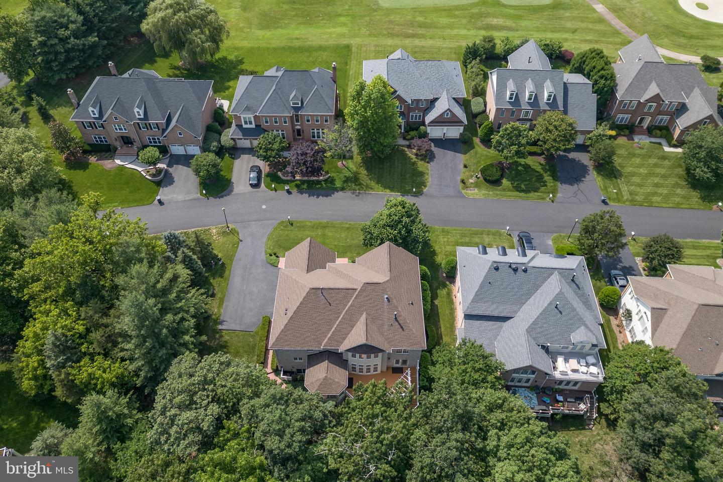 18256 SHINNIECOCK HILLS PL, LEESBURG, Virginia 20176, 6 Bedrooms Bedrooms, ,4 BathroomsBathrooms,Residential,For sale,18256 SHINNIECOCK HILLS PL,VALO2099718 MLS # VALO2099718