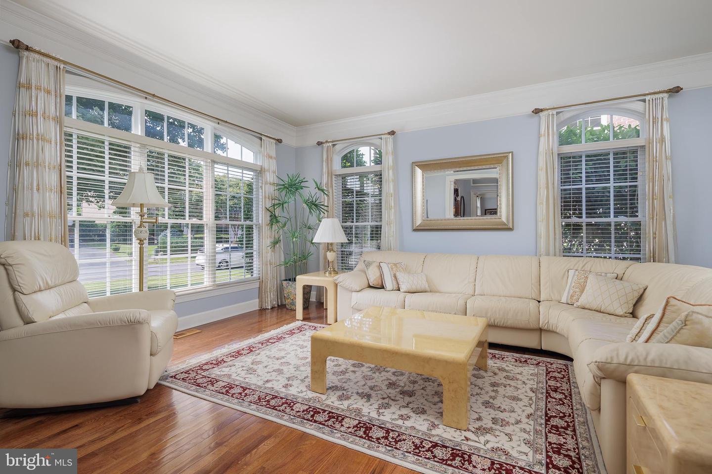 18256 SHINNIECOCK HILLS PL, LEESBURG, Virginia 20176, 6 Bedrooms Bedrooms, ,4 BathroomsBathrooms,Residential,For sale,18256 SHINNIECOCK HILLS PL,VALO2099718 MLS # VALO2099718