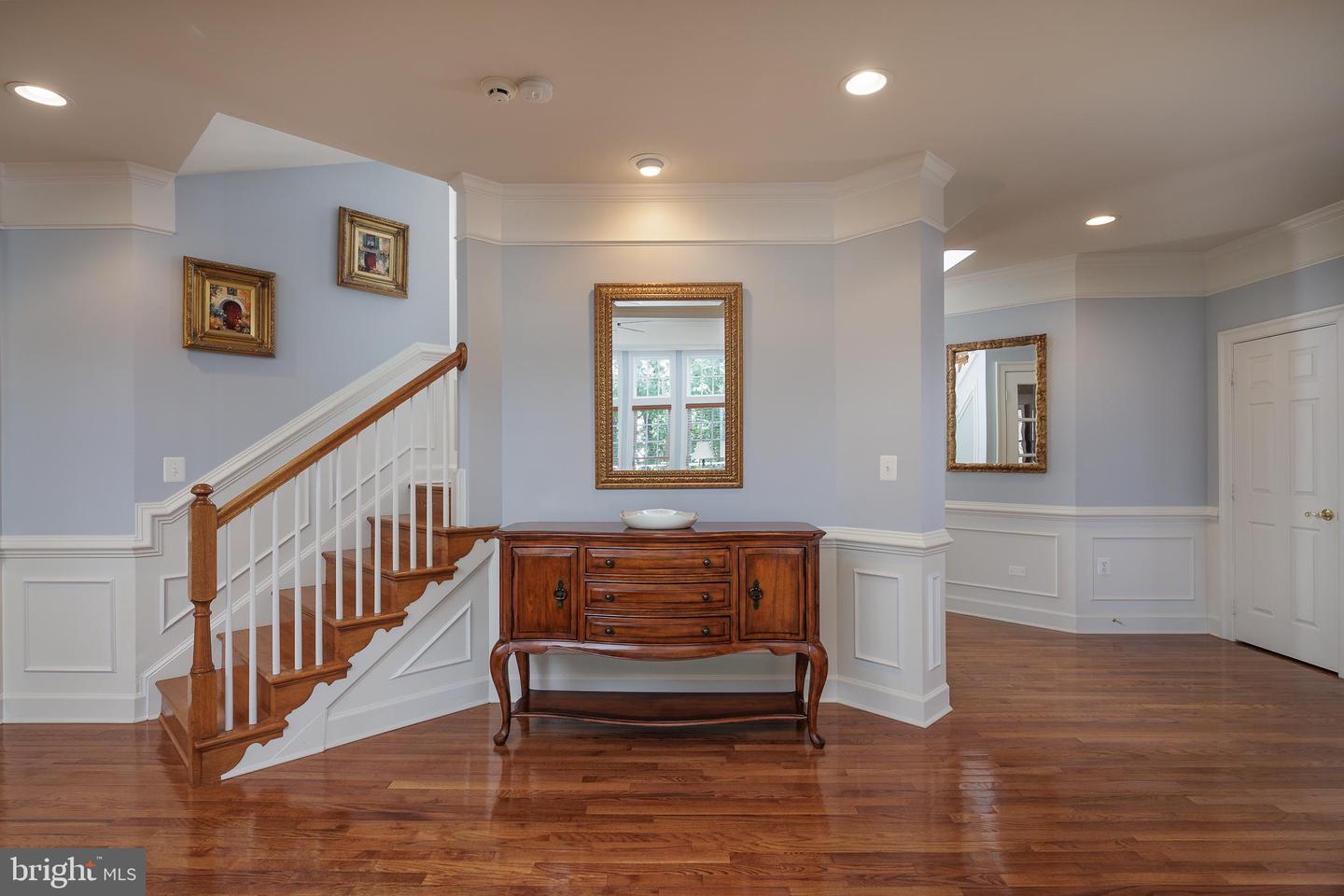 18256 SHINNIECOCK HILLS PL, LEESBURG, Virginia 20176, 6 Bedrooms Bedrooms, ,4 BathroomsBathrooms,Residential,For sale,18256 SHINNIECOCK HILLS PL,VALO2099718 MLS # VALO2099718