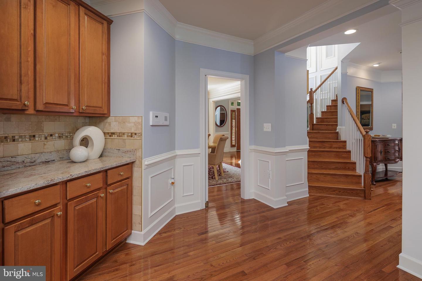 18256 SHINNIECOCK HILLS PL, LEESBURG, Virginia 20176, 6 Bedrooms Bedrooms, ,4 BathroomsBathrooms,Residential,For sale,18256 SHINNIECOCK HILLS PL,VALO2099718 MLS # VALO2099718