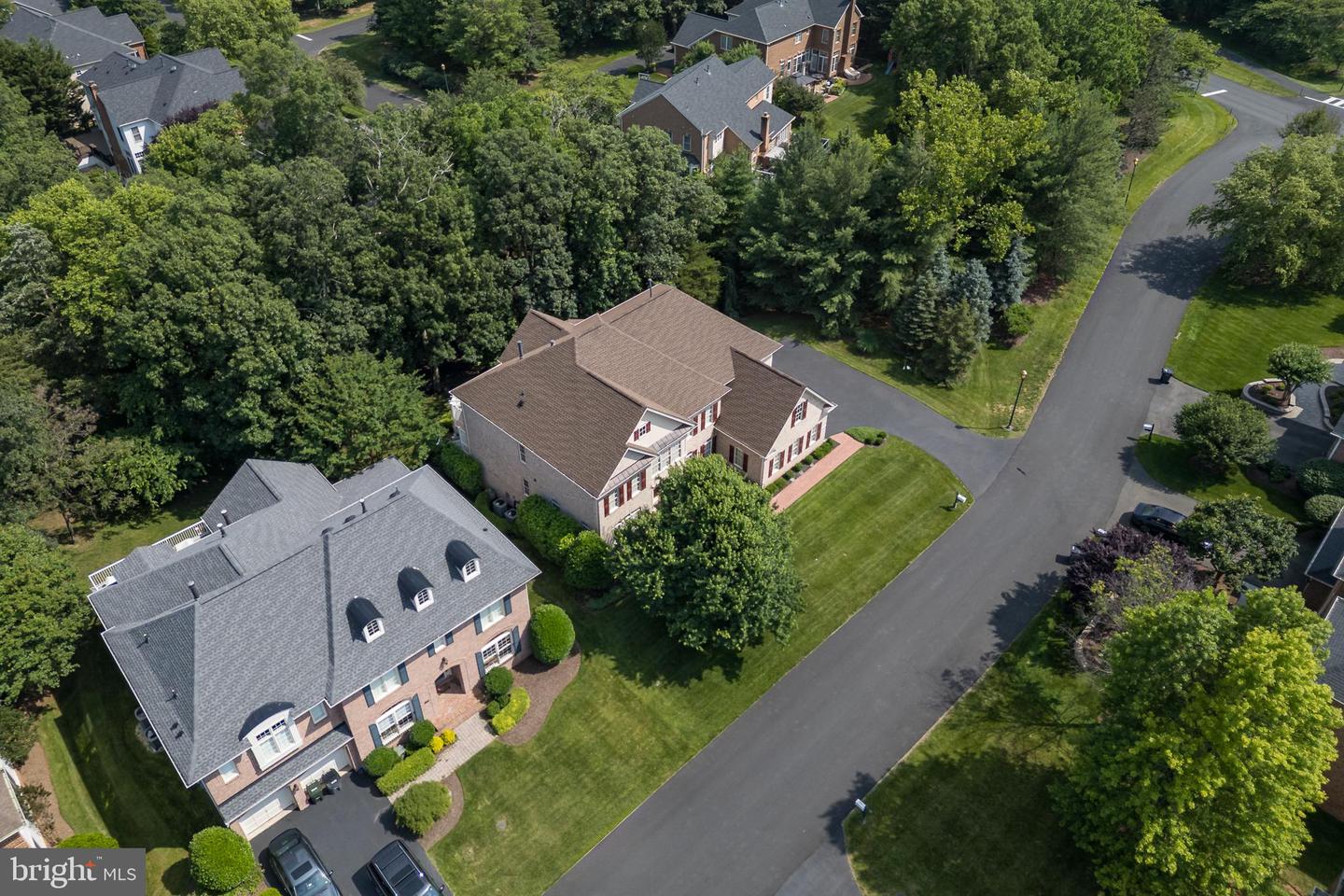 18256 SHINNIECOCK HILLS PL, LEESBURG, Virginia 20176, 6 Bedrooms Bedrooms, ,4 BathroomsBathrooms,Residential,For sale,18256 SHINNIECOCK HILLS PL,VALO2099718 MLS # VALO2099718