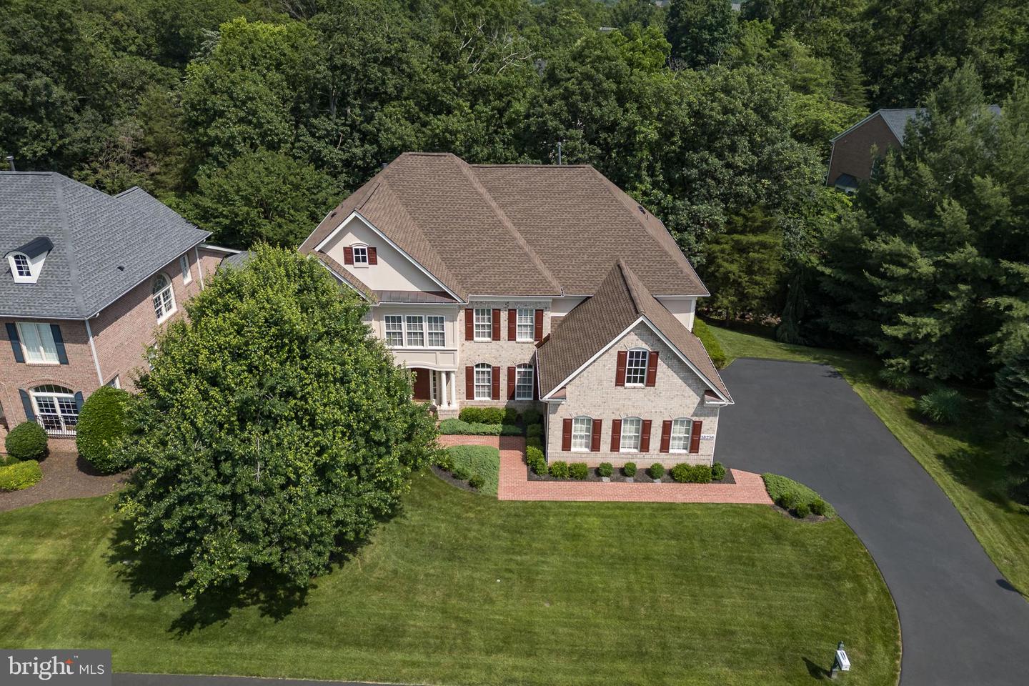 18256 SHINNIECOCK HILLS PL, LEESBURG, Virginia 20176, 6 Bedrooms Bedrooms, ,4 BathroomsBathrooms,Residential,For sale,18256 SHINNIECOCK HILLS PL,VALO2099718 MLS # VALO2099718