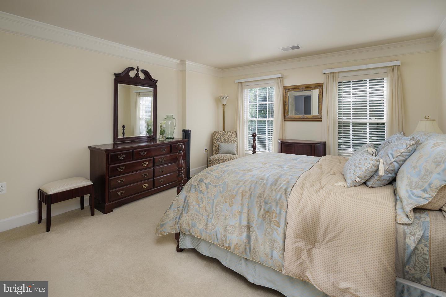 18256 SHINNIECOCK HILLS PL, LEESBURG, Virginia 20176, 6 Bedrooms Bedrooms, ,4 BathroomsBathrooms,Residential,For sale,18256 SHINNIECOCK HILLS PL,VALO2099718 MLS # VALO2099718