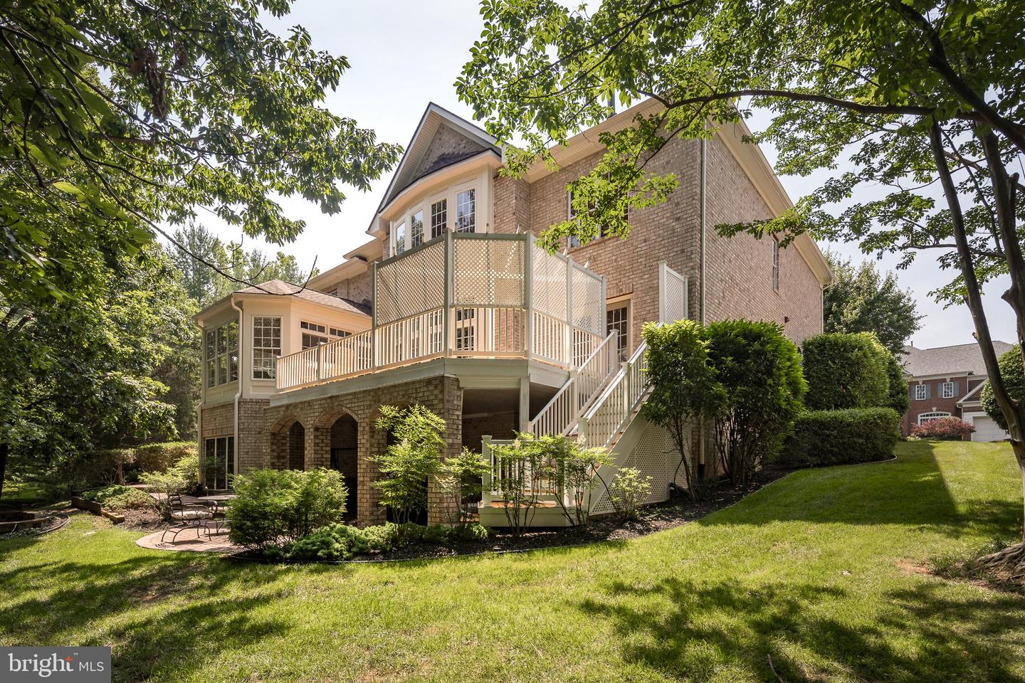 18256 SHINNIECOCK HILLS PL, LEESBURG, Virginia 20176, 6 Bedrooms Bedrooms, ,4 BathroomsBathrooms,Residential,For sale,18256 SHINNIECOCK HILLS PL,VALO2099718 MLS # VALO2099718