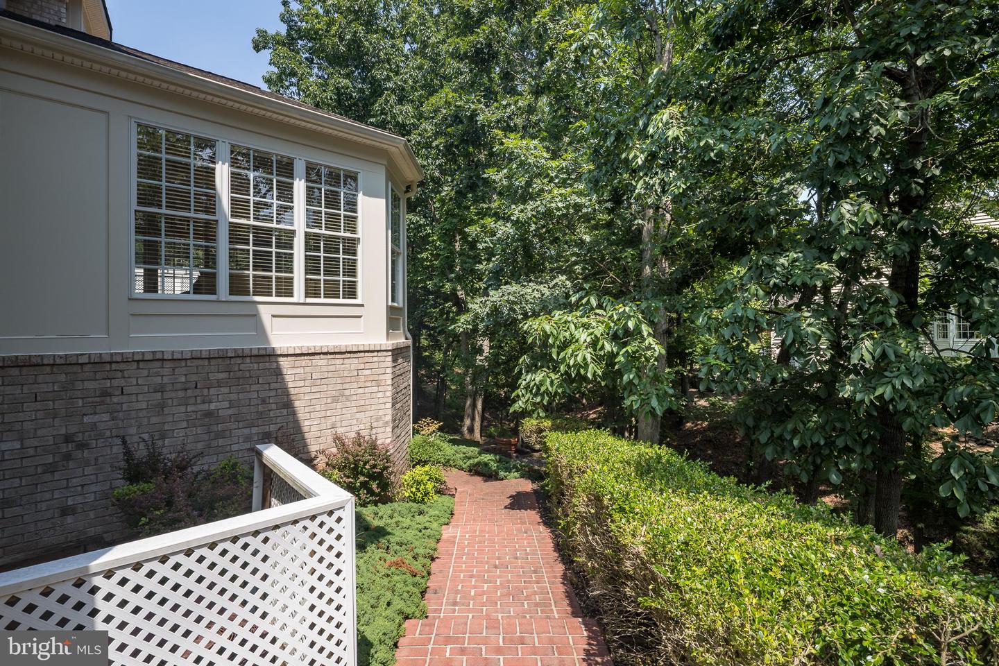 18256 SHINNIECOCK HILLS PL, LEESBURG, Virginia 20176, 6 Bedrooms Bedrooms, ,4 BathroomsBathrooms,Residential,For sale,18256 SHINNIECOCK HILLS PL,VALO2099718 MLS # VALO2099718