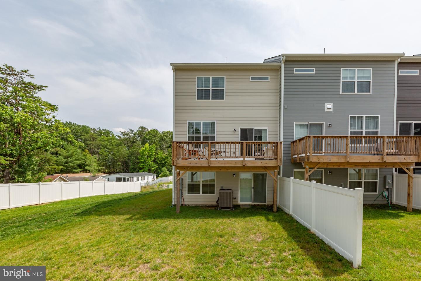 3801 DRAYTON CT, FREDERICKSBURG, Virginia 22408, 3 Bedrooms Bedrooms, ,2 BathroomsBathrooms,Residential,For sale,3801 DRAYTON CT,VASP2033980 MLS # VASP2033980