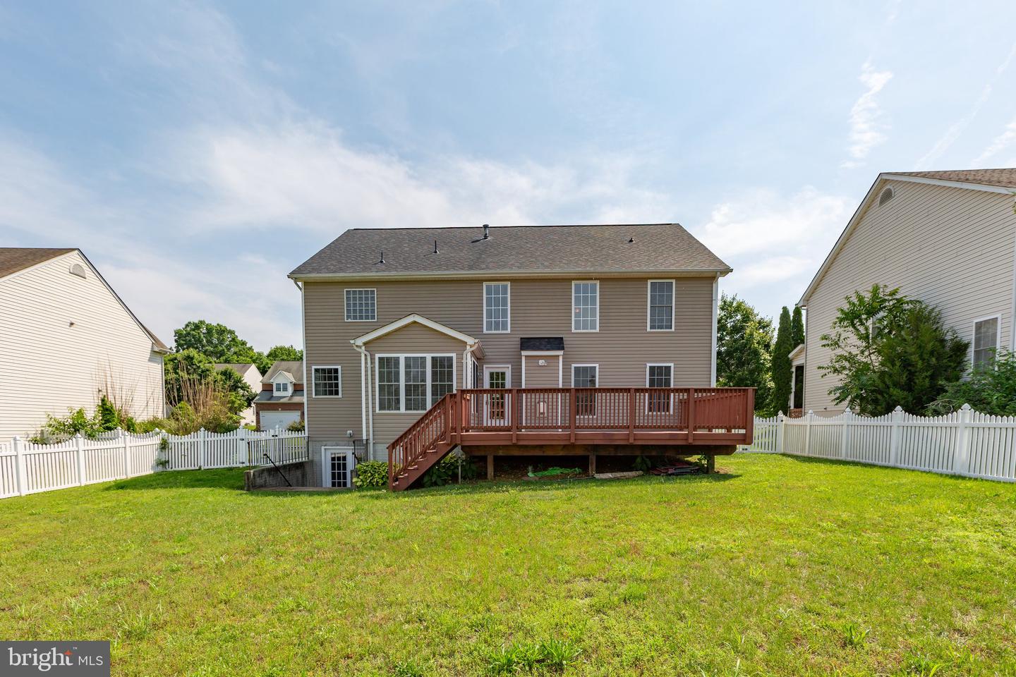 10707 TRICIA PL, FREDERICKSBURG, Virginia 22408, 5 Bedrooms Bedrooms, ,3 BathroomsBathrooms,Residential,For sale,10707 TRICIA PL,VASP2033982 MLS # VASP2033982