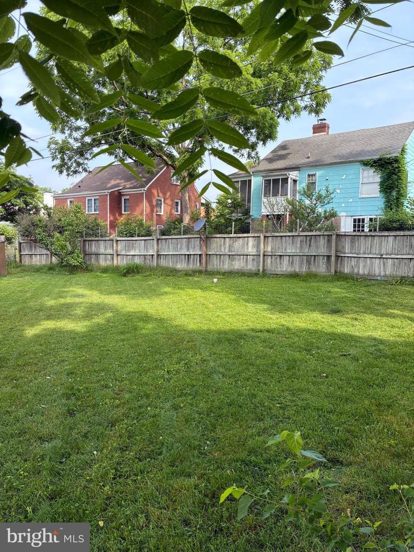 817 MAPLE AVE, WAYNESBORO, Virginia 22980, 3 Bedrooms Bedrooms, ,2 BathroomsBathrooms,Residential,For sale,817 MAPLE AVE,VAWB2000176 MLS # VAWB2000176