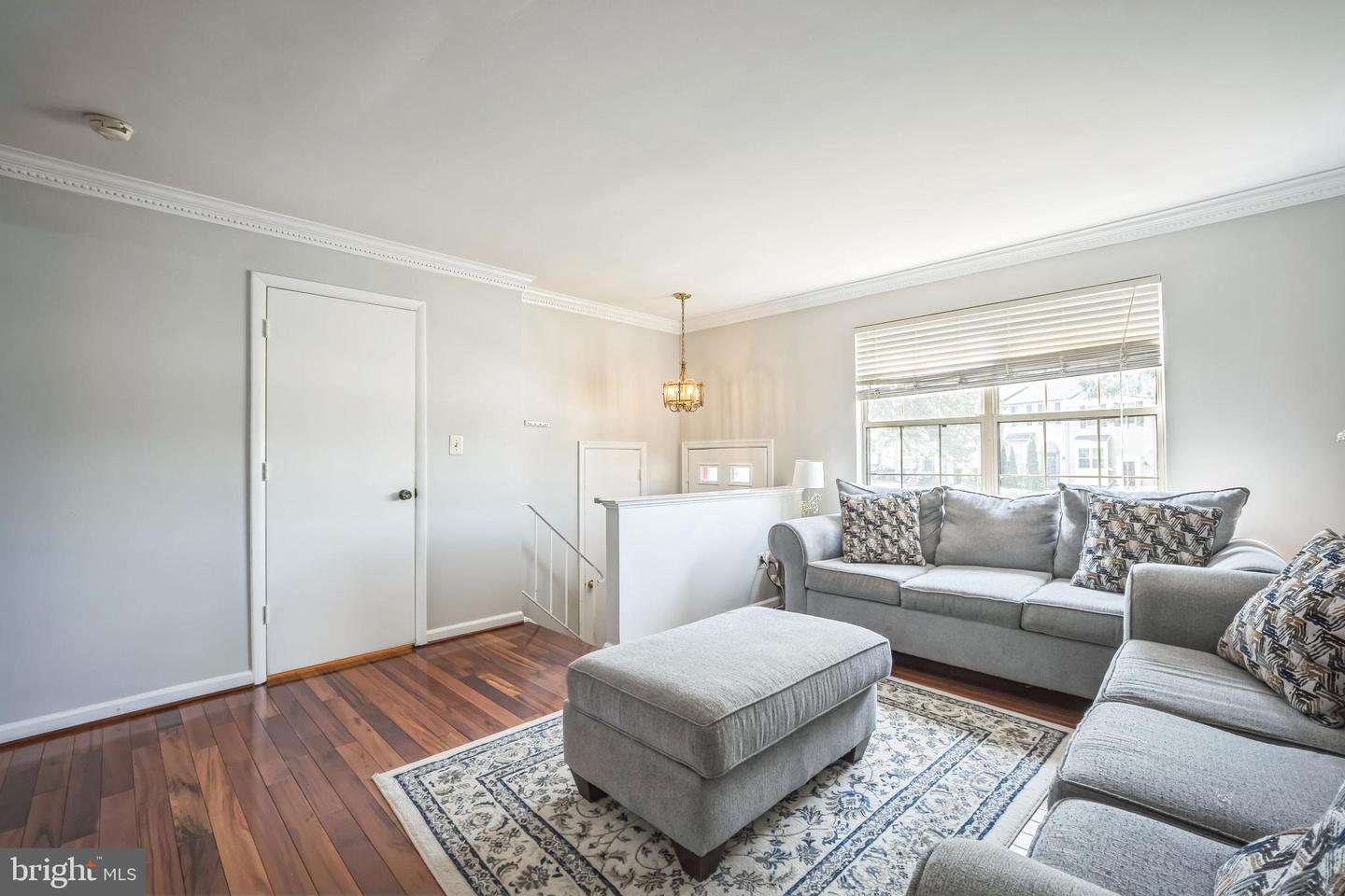 15198 WENTWOOD LN, WOODBRIDGE, Virginia 22191, 4 Bedrooms Bedrooms, ,3 BathroomsBathrooms,Residential,For sale,15198 WENTWOOD LN,VAPW2097226 MLS # VAPW2097226