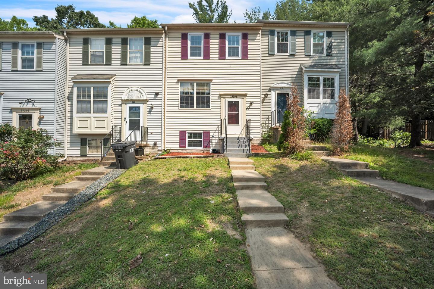15198 WENTWOOD LN, WOODBRIDGE, Virginia 22191, 4 Bedrooms Bedrooms, ,3 BathroomsBathrooms,Residential,For sale,15198 WENTWOOD LN,VAPW2097226 MLS # VAPW2097226