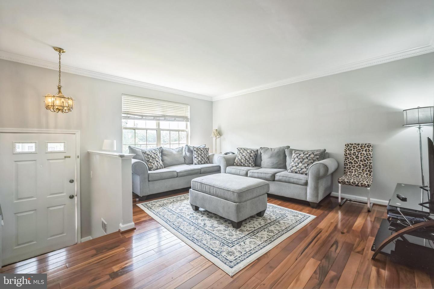 15198 WENTWOOD LN, WOODBRIDGE, Virginia 22191, 4 Bedrooms Bedrooms, ,3 BathroomsBathrooms,Residential,For sale,15198 WENTWOOD LN,VAPW2097226 MLS # VAPW2097226