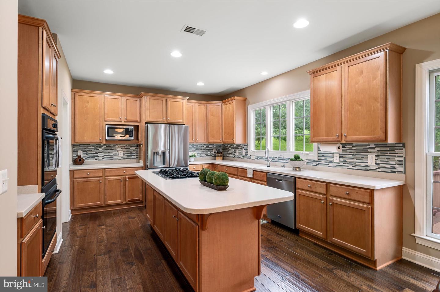 12773 BEEBE CT, LOVETTSVILLE, Virginia 20180, 6 Bedrooms Bedrooms, ,5 BathroomsBathrooms,Residential,For sale,12773 BEEBE CT,VALO2099722 MLS # VALO2099722