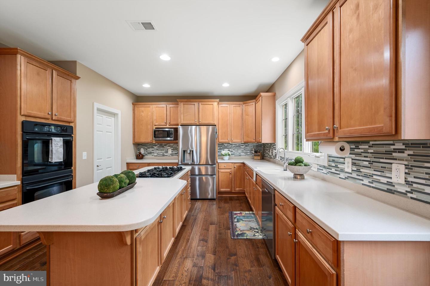 12773 BEEBE CT, LOVETTSVILLE, Virginia 20180, 6 Bedrooms Bedrooms, ,5 BathroomsBathrooms,Residential,For sale,12773 BEEBE CT,VALO2099722 MLS # VALO2099722
