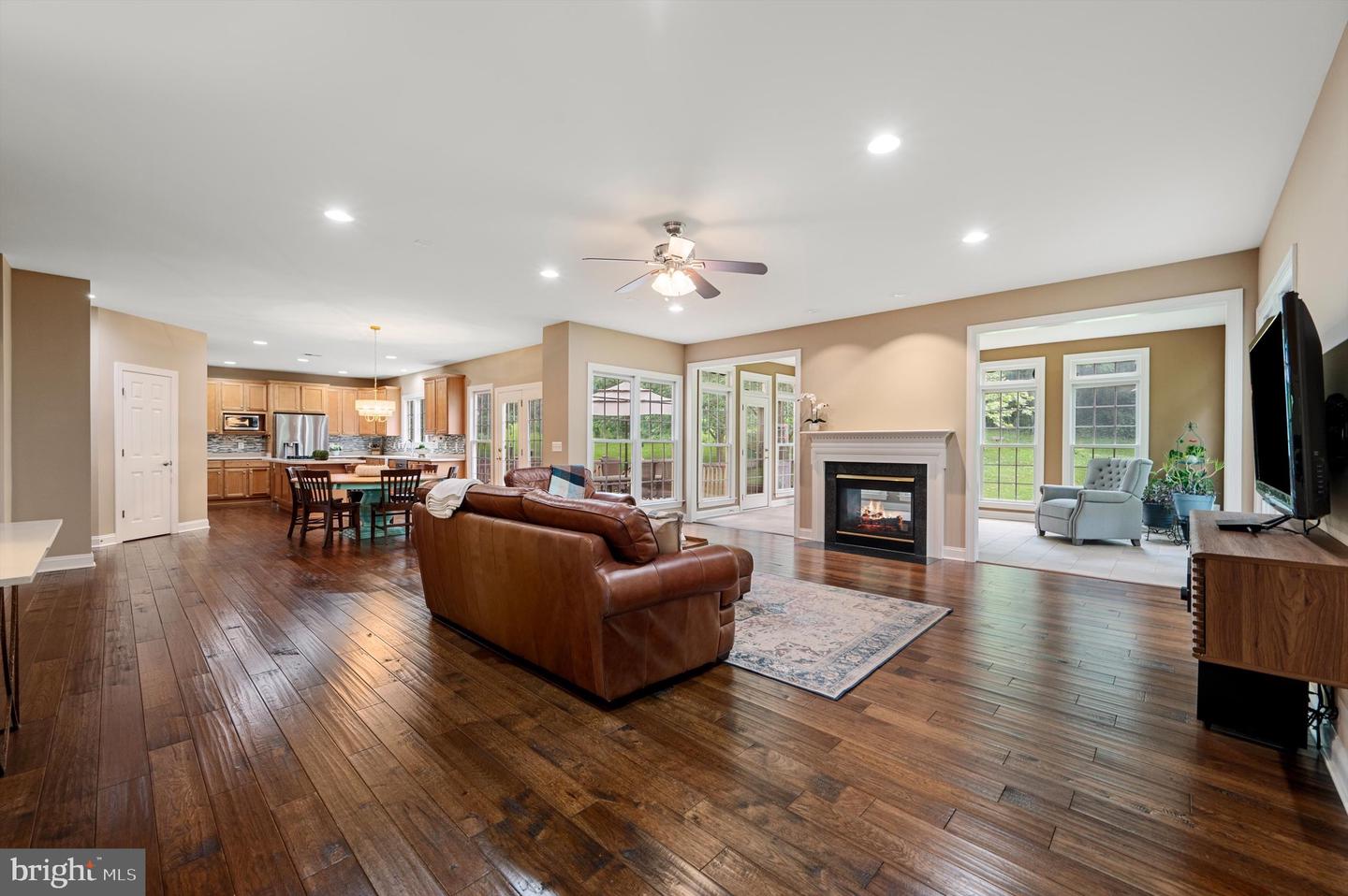 12773 BEEBE CT, LOVETTSVILLE, Virginia 20180, 6 Bedrooms Bedrooms, ,5 BathroomsBathrooms,Residential,For sale,12773 BEEBE CT,VALO2099722 MLS # VALO2099722