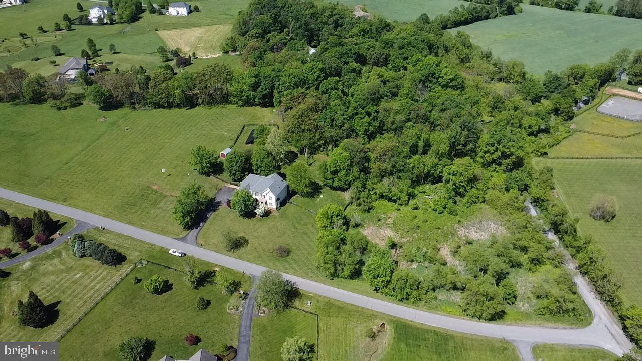 12773 BEEBE CT, LOVETTSVILLE, Virginia 20180, 6 Bedrooms Bedrooms, ,5 BathroomsBathrooms,Residential,For sale,12773 BEEBE CT,VALO2099722 MLS # VALO2099722
