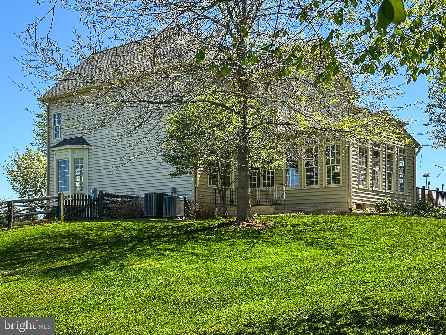 12773 BEEBE CT, LOVETTSVILLE, Virginia 20180, 6 Bedrooms Bedrooms, ,5 BathroomsBathrooms,Residential,For sale,12773 BEEBE CT,VALO2099722 MLS # VALO2099722