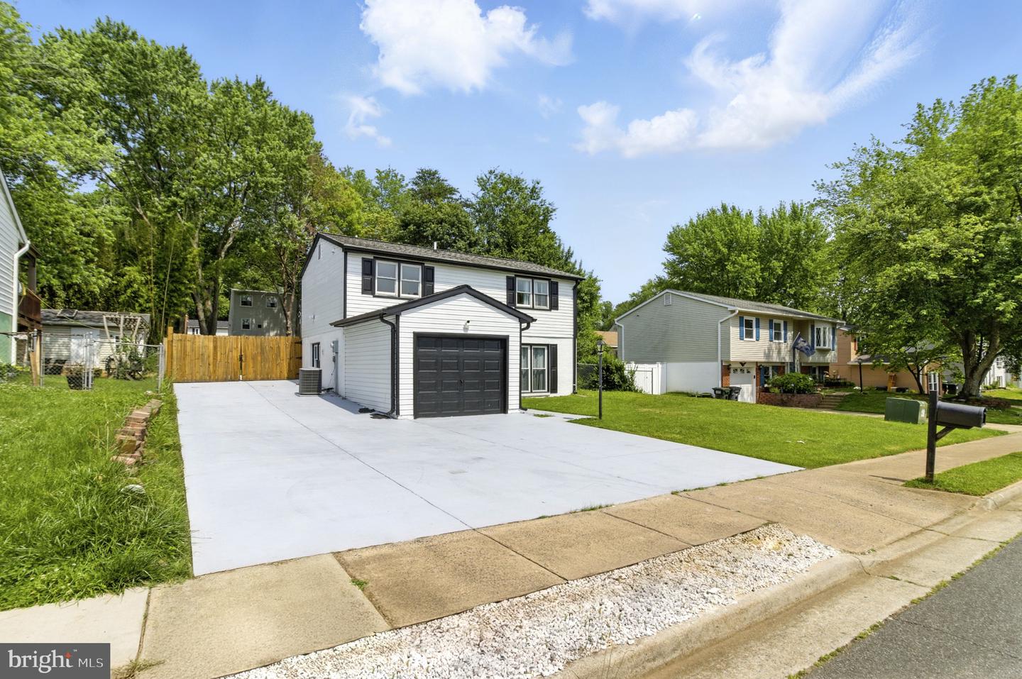 13727 MAHONEY DR, WOODBRIDGE, Virginia 22193, 3 Bedrooms Bedrooms, ,1 BathroomBathrooms,Residential,For sale,13727 MAHONEY DR,VAPW2097228 MLS # VAPW2097228