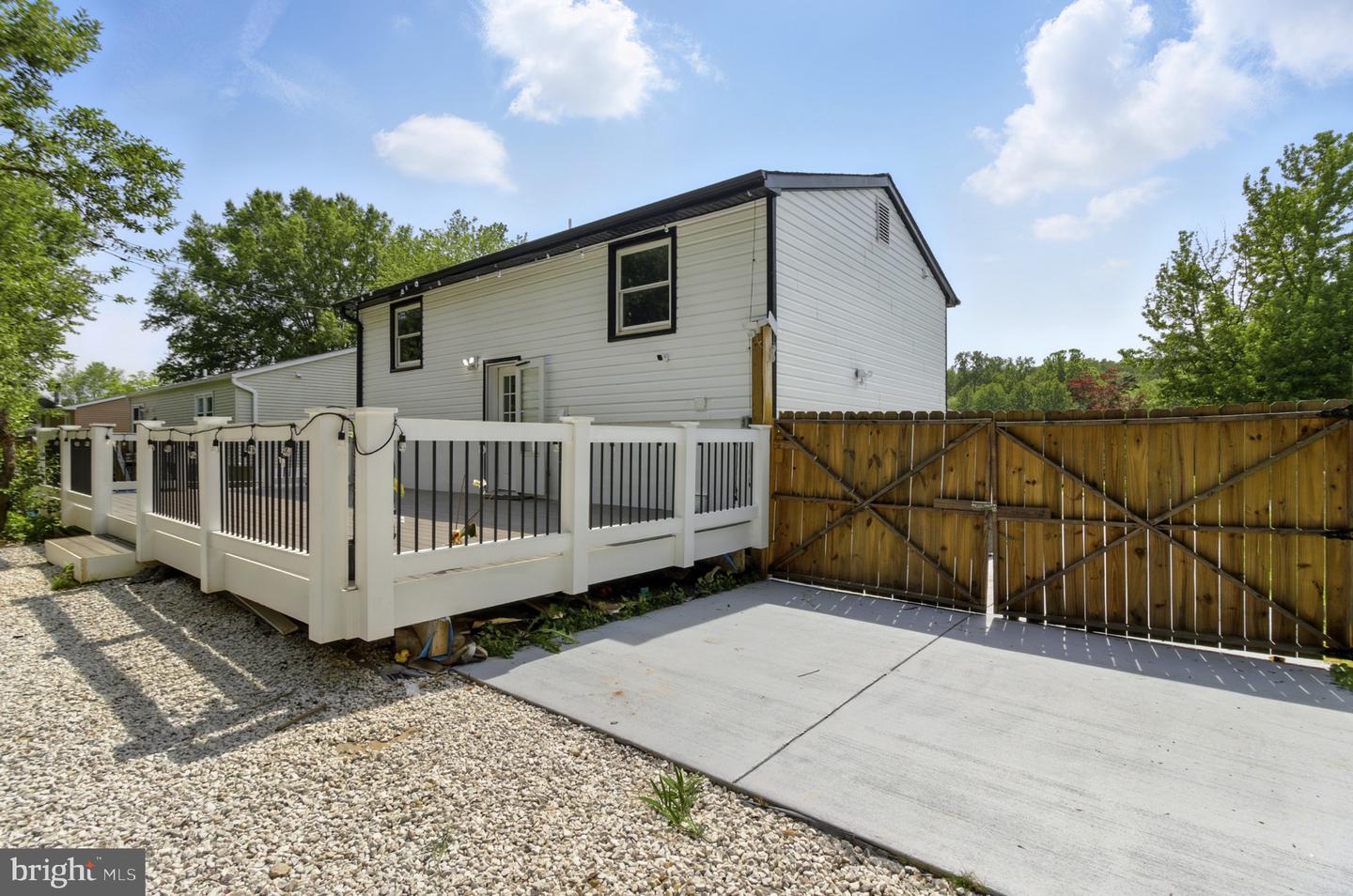 13727 MAHONEY DR, WOODBRIDGE, Virginia 22193, 3 Bedrooms Bedrooms, ,1 BathroomBathrooms,Residential,For sale,13727 MAHONEY DR,VAPW2097228 MLS # VAPW2097228