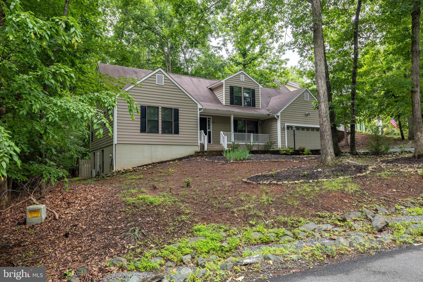 47 MARWOOD DR, PALMYRA, Virginia 22963, 4 Bedrooms Bedrooms, ,3 BathroomsBathrooms,Residential,For sale,47 MARWOOD DR,VAFN2000474 MLS # VAFN2000474