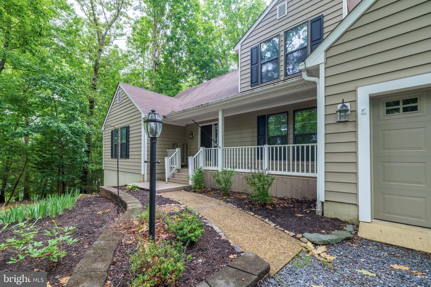 47 MARWOOD DR, PALMYRA, Virginia 22963, 4 Bedrooms Bedrooms, ,3 BathroomsBathrooms,Residential,For sale,47 MARWOOD DR,VAFN2000474 MLS # VAFN2000474