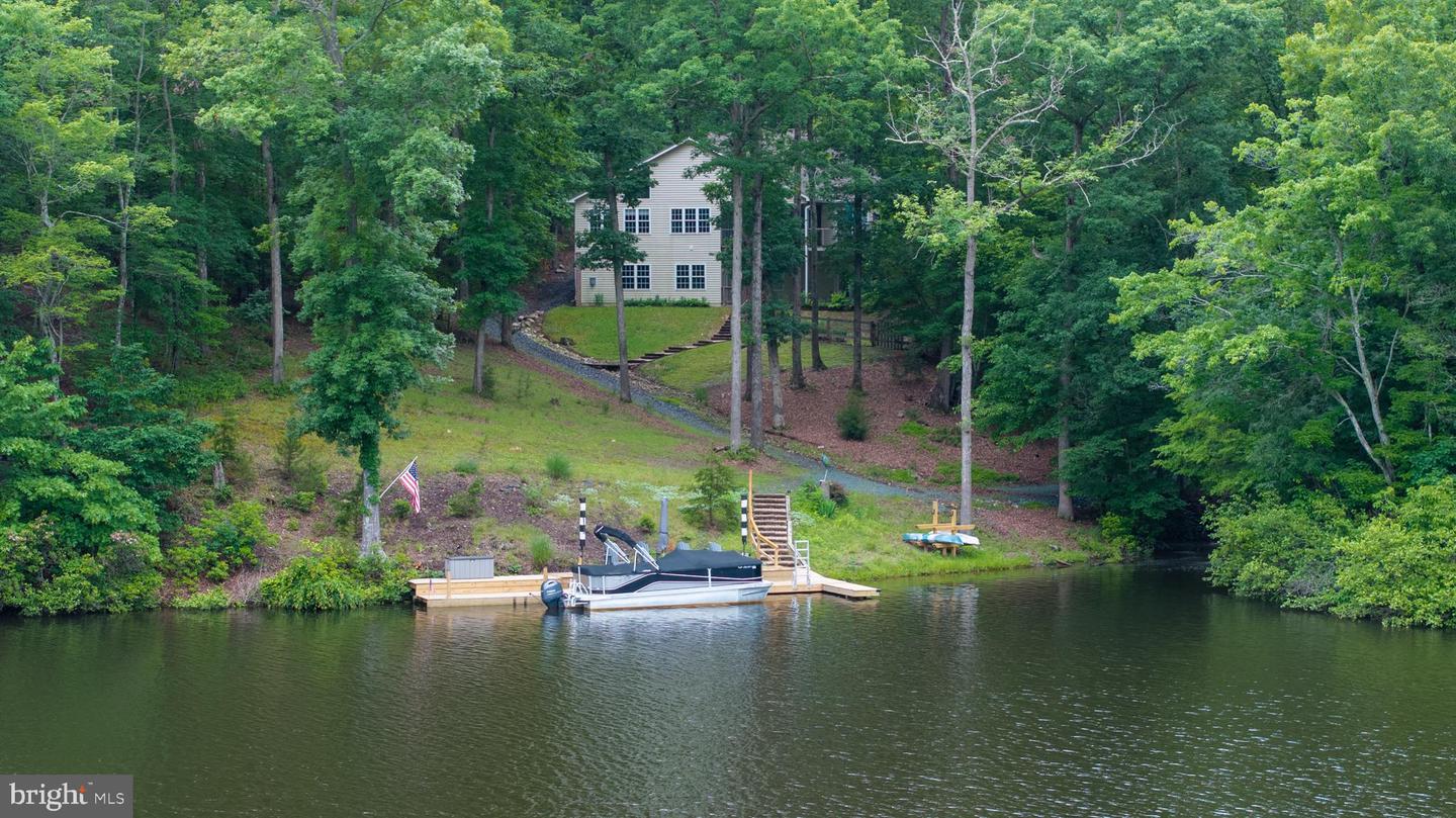47 MARWOOD DR, PALMYRA, Virginia 22963, 4 Bedrooms Bedrooms, ,3 BathroomsBathrooms,Residential,For sale,47 MARWOOD DR,VAFN2000474 MLS # VAFN2000474