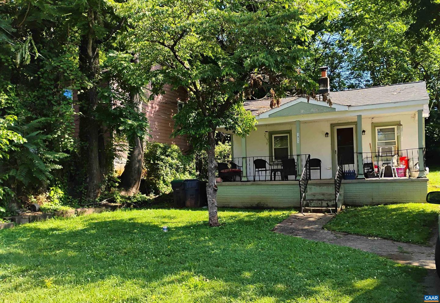 1411 VINE ST, CHARLOTTESVILLE, Virginia 22902, 2 Bedrooms Bedrooms, ,1 BathroomBathrooms,Residential,For sale,1411 VINE ST,665798 MLS # 665798