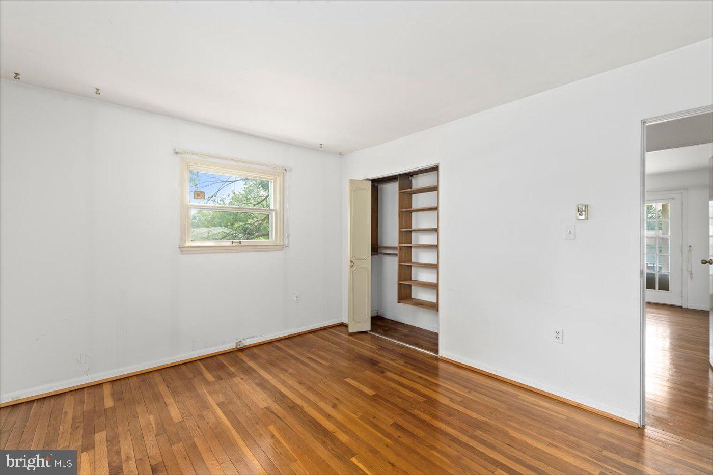 1605 N AMELIA ST, STERLING, Virginia 20164, 3 Bedrooms Bedrooms, ,3 BathroomsBathrooms,Residential,For sale,1605 N AMELIA ST,VALO2099732 MLS # VALO2099732