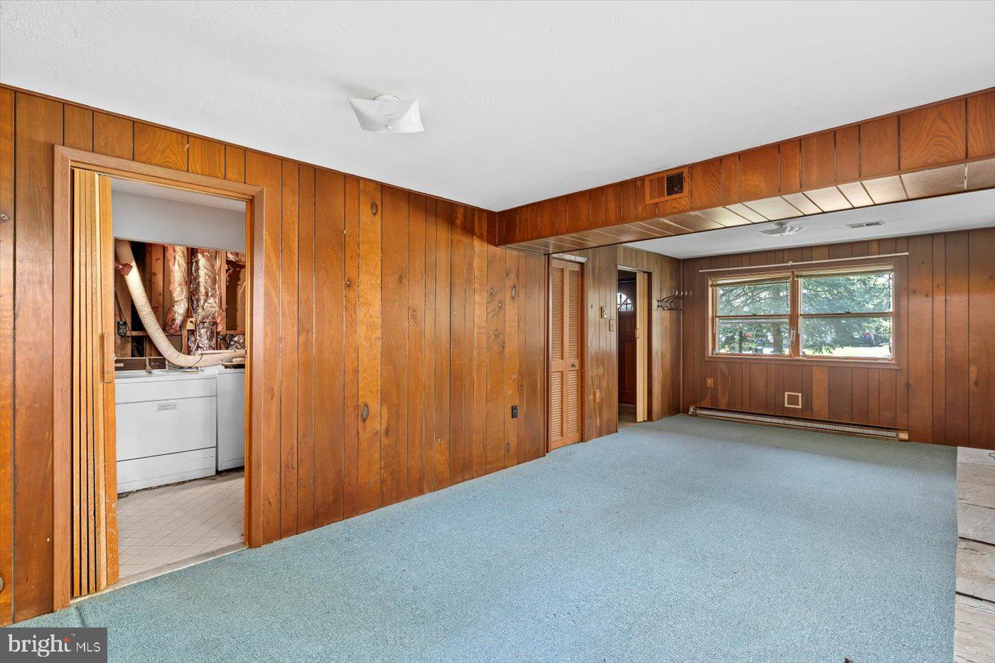 1605 N AMELIA ST, STERLING, Virginia 20164, 3 Bedrooms Bedrooms, ,3 BathroomsBathrooms,Residential,For sale,1605 N AMELIA ST,VALO2099732 MLS # VALO2099732