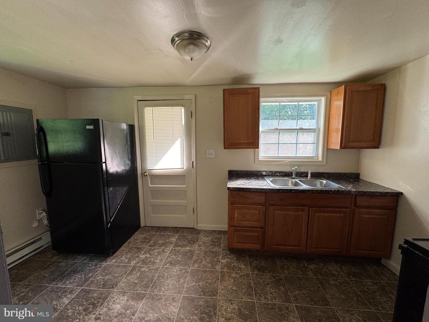 5819 SMITH STATION RD, FREDERICKSBURG, Virginia 22407, 2 Bedrooms Bedrooms, ,1 BathroomBathrooms,Residential,For sale,5819 SMITH STATION RD,VASP2033986 MLS # VASP2033986
