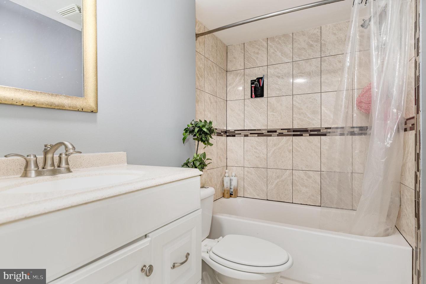 29 RENEE RD, STAFFORD, Virginia 22556, 2 Bedrooms Bedrooms, ,2 BathroomsBathrooms,Residential,For sale,29 RENEE RD,VAST2039712 MLS # VAST2039712