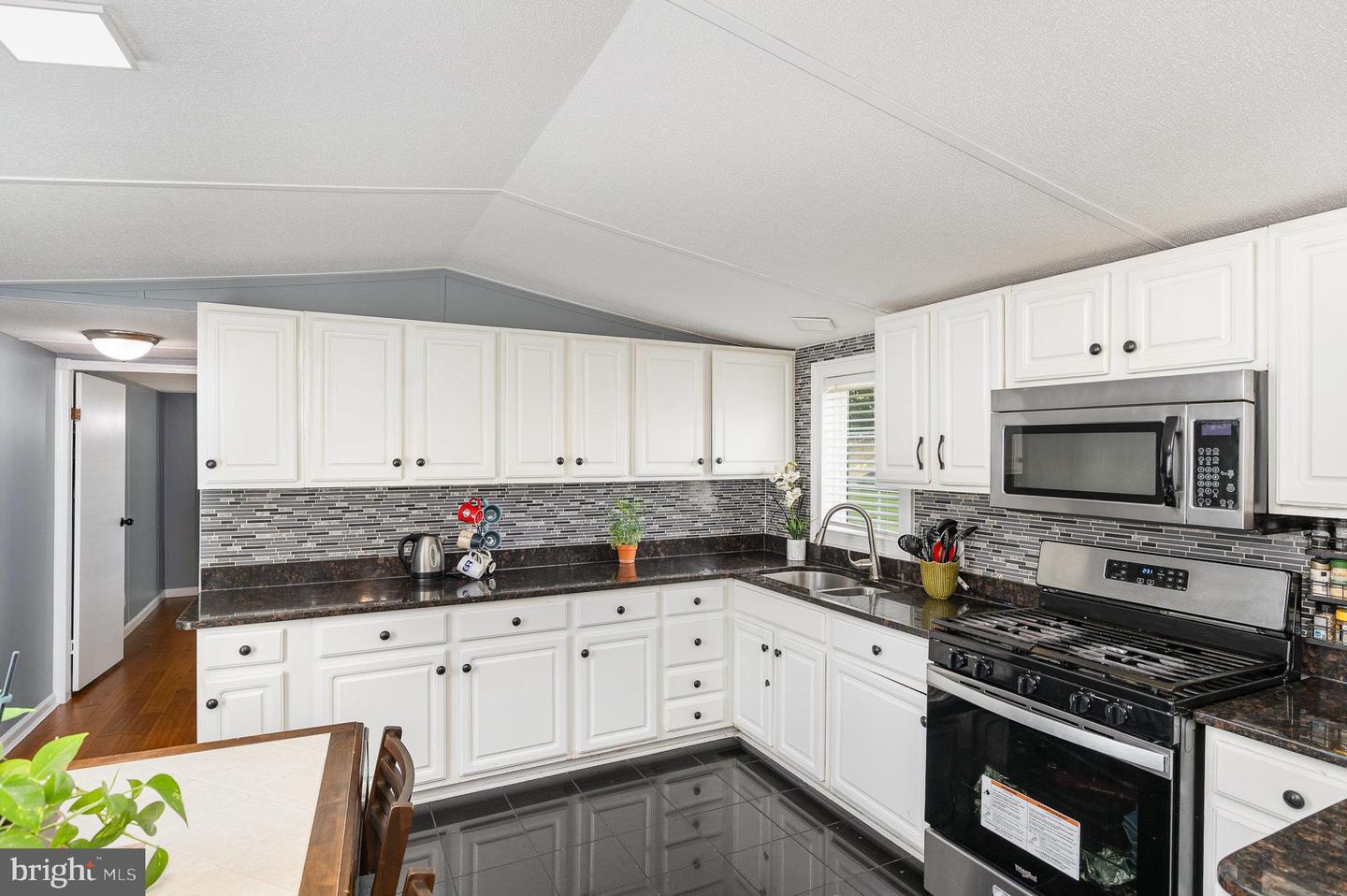 29 RENEE RD, STAFFORD, Virginia 22556, 2 Bedrooms Bedrooms, ,2 BathroomsBathrooms,Residential,For sale,29 RENEE RD,VAST2039712 MLS # VAST2039712