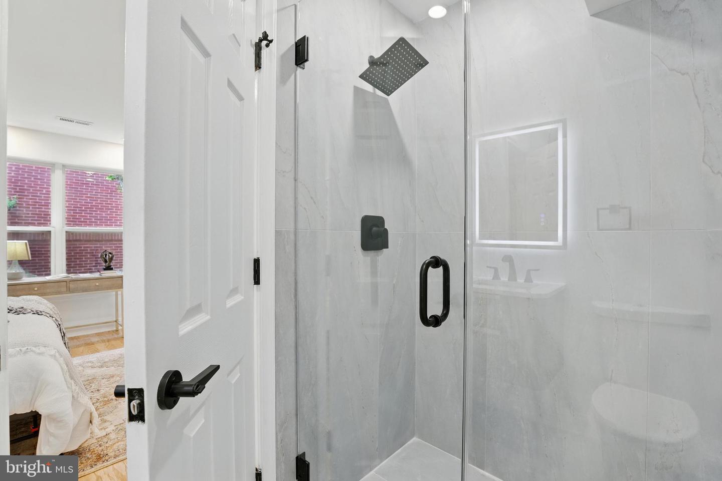 2127 12TH PL NW, WASHINGTON, District Of Columbia 20009, 3 Bedrooms Bedrooms, ,3 BathroomsBathrooms,Residential,For sale,2127 12TH PL NW,DCDC2205352 MLS # DCDC2205352