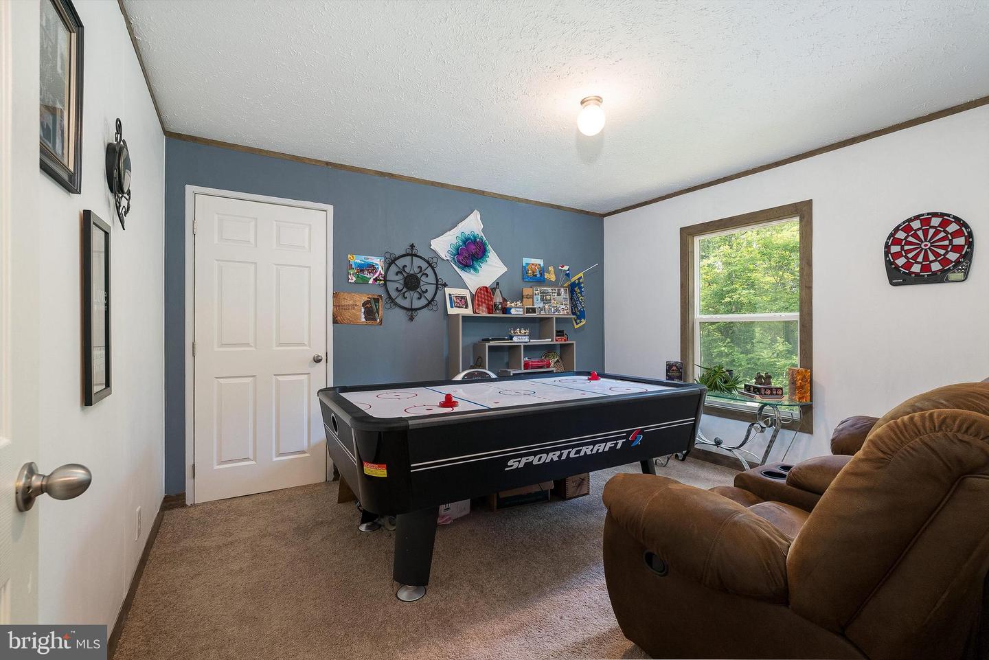 2749 E LEE HWY, NEW MARKET, Virginia 22844, 4 Bedrooms Bedrooms, ,2 BathroomsBathrooms,Residential,For sale,2749 E LEE HWY,VASH2011708 MLS # VASH2011708