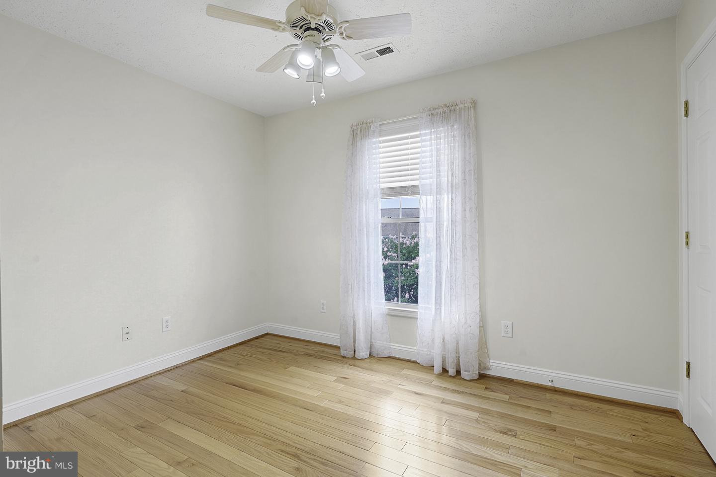 199 OLYMPIC DR, STAFFORD, Virginia 22554, 4 Bedrooms Bedrooms, ,2 BathroomsBathrooms,Residential,For sale,199 OLYMPIC DR,VAST2039828 MLS # VAST2039828