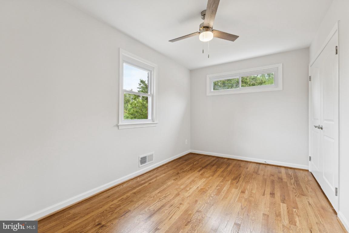 6087 8TH PL N, ARLINGTON, Virginia 22205, 4 Bedrooms Bedrooms, ,3 BathroomsBathrooms,Residential,For sale,6087 8TH PL N,VAAR2059266 MLS # VAAR2059266