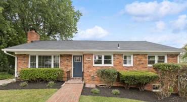 6087 8TH PL N, ARLINGTON, Virginia 22205, 4 Bedrooms Bedrooms, ,3 BathroomsBathrooms,Residential,For sale,6087 8TH PL N,VAAR2059266 MLS # VAAR2059266