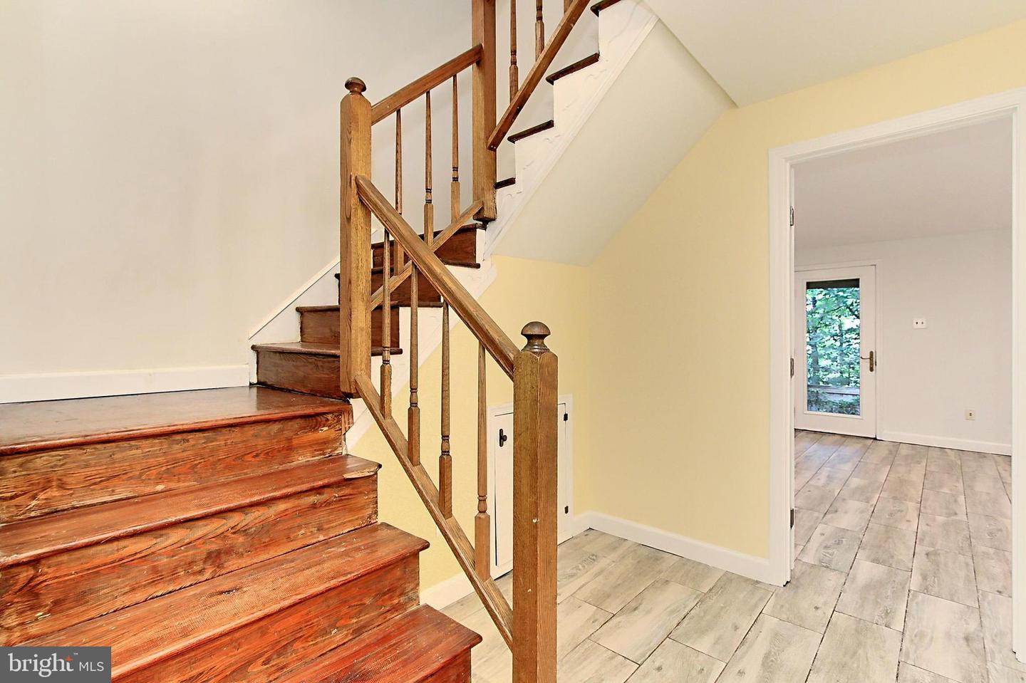 12511 N LAKE CT, FAIRFAX, Virginia 22033, 3 Bedrooms Bedrooms, ,3 BathroomsBathrooms,Residential,For sale,12511 N LAKE CT,VAFX2247956 MLS # VAFX2247956