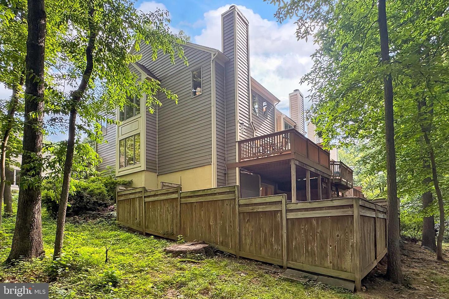 12511 N LAKE CT, FAIRFAX, Virginia 22033, 3 Bedrooms Bedrooms, ,3 BathroomsBathrooms,Residential,For sale,12511 N LAKE CT,VAFX2247956 MLS # VAFX2247956