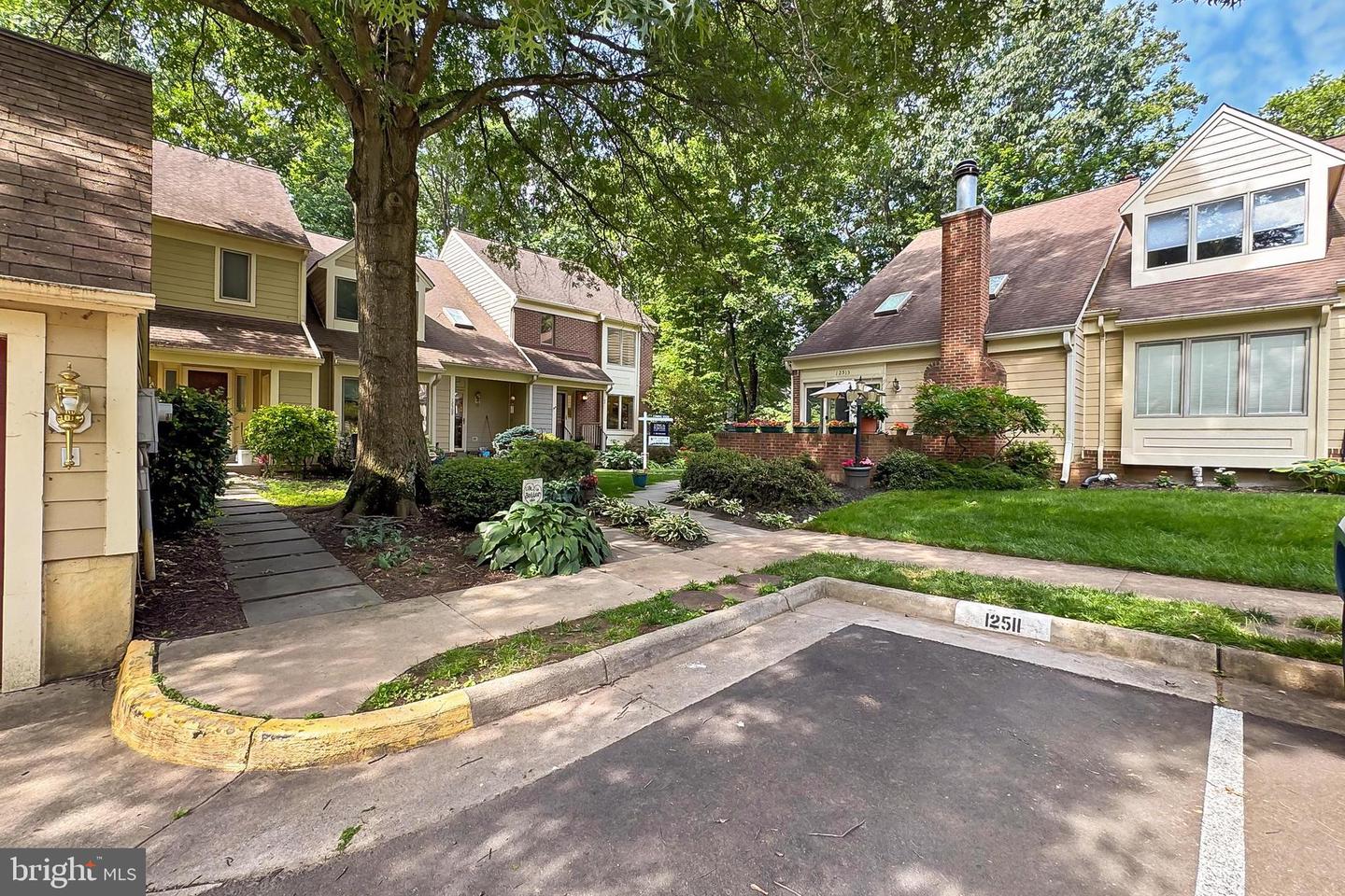 12511 N LAKE CT, FAIRFAX, Virginia 22033, 3 Bedrooms Bedrooms, ,3 BathroomsBathrooms,Residential,For sale,12511 N LAKE CT,VAFX2247956 MLS # VAFX2247956