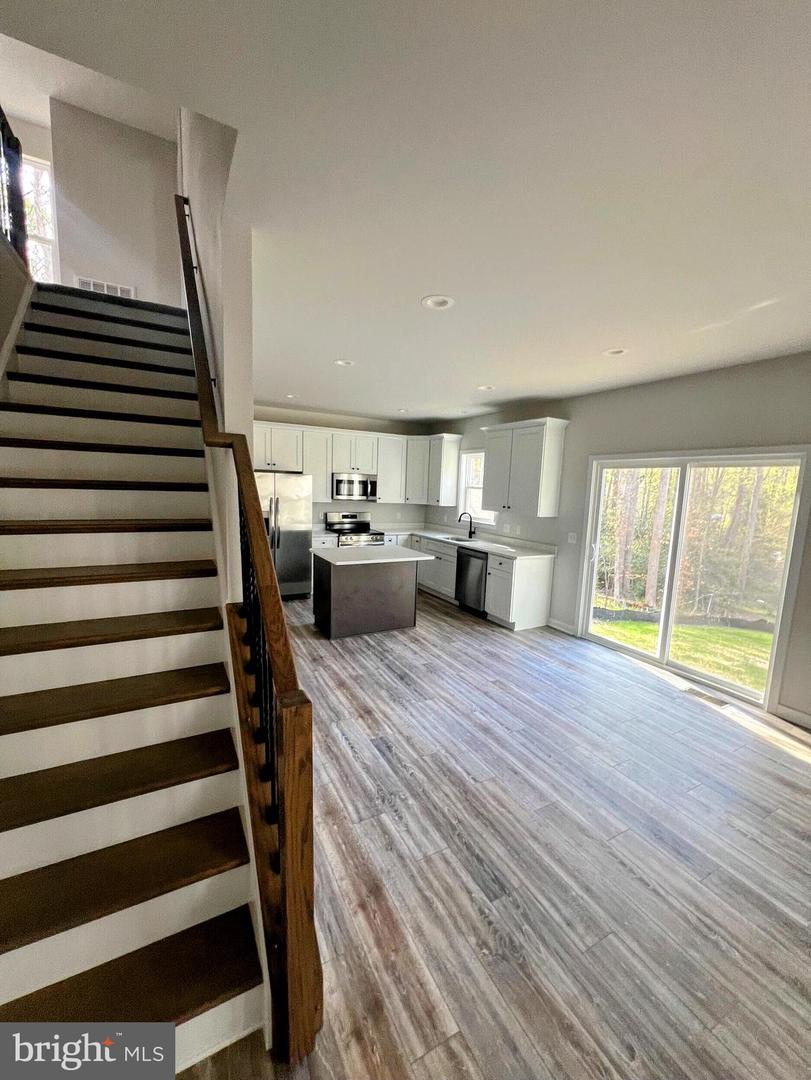 12088 WHITE BARK RD, RUTHER GLEN, Virginia 22546, 4 Bedrooms Bedrooms, ,2 BathroomsBathrooms,Residential,For sale,12088 WHITE BARK RD,VACV2008338 MLS # VACV2008338