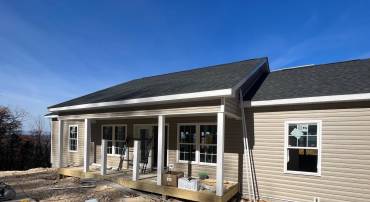 240 HOWELLSVILLE RD, FRONT ROYAL, Virginia 22630, 4 Bedrooms Bedrooms, ,2 BathroomsBathrooms,Residential,For sale,240 HOWELLSVILLE RD,VAWR2011488 MLS # VAWR2011488